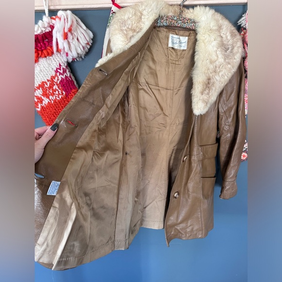 Vintage an original by Peter Caruso 1970s brown Leather Fur collar jacket - Picture 4 of 12